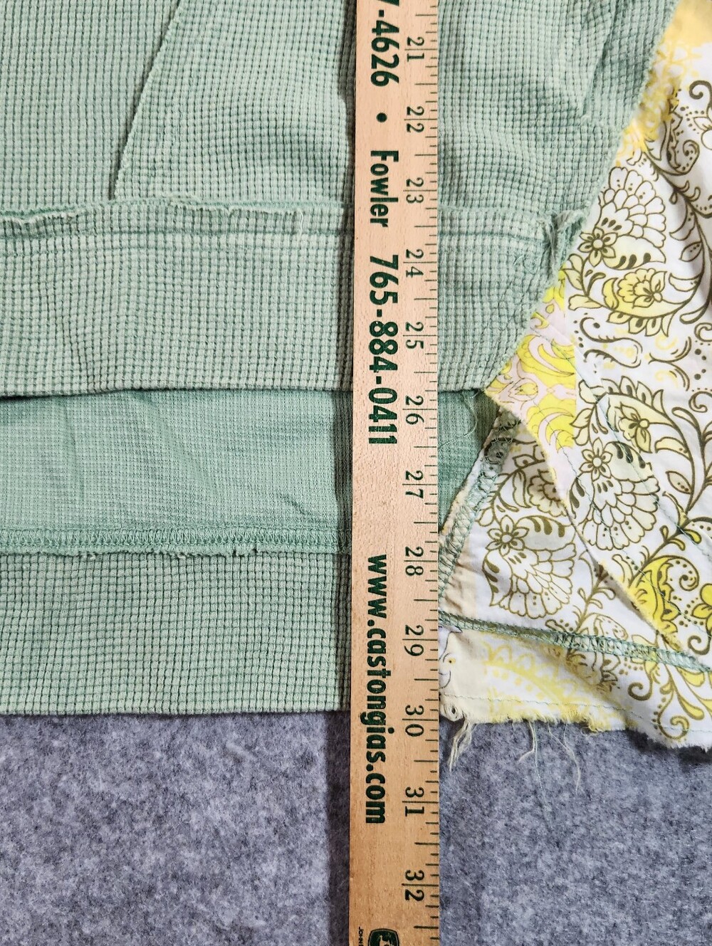 Blue Velvet Sage Green Crewneck Sweater with Yellow Floral Trim Oversized Large - Picture 5 of 8